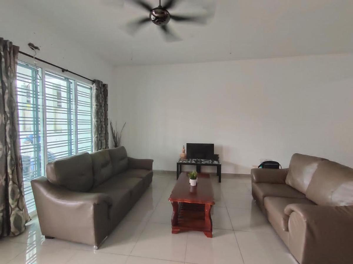 Karak Indah Homestay Zewnętrze zdjęcie